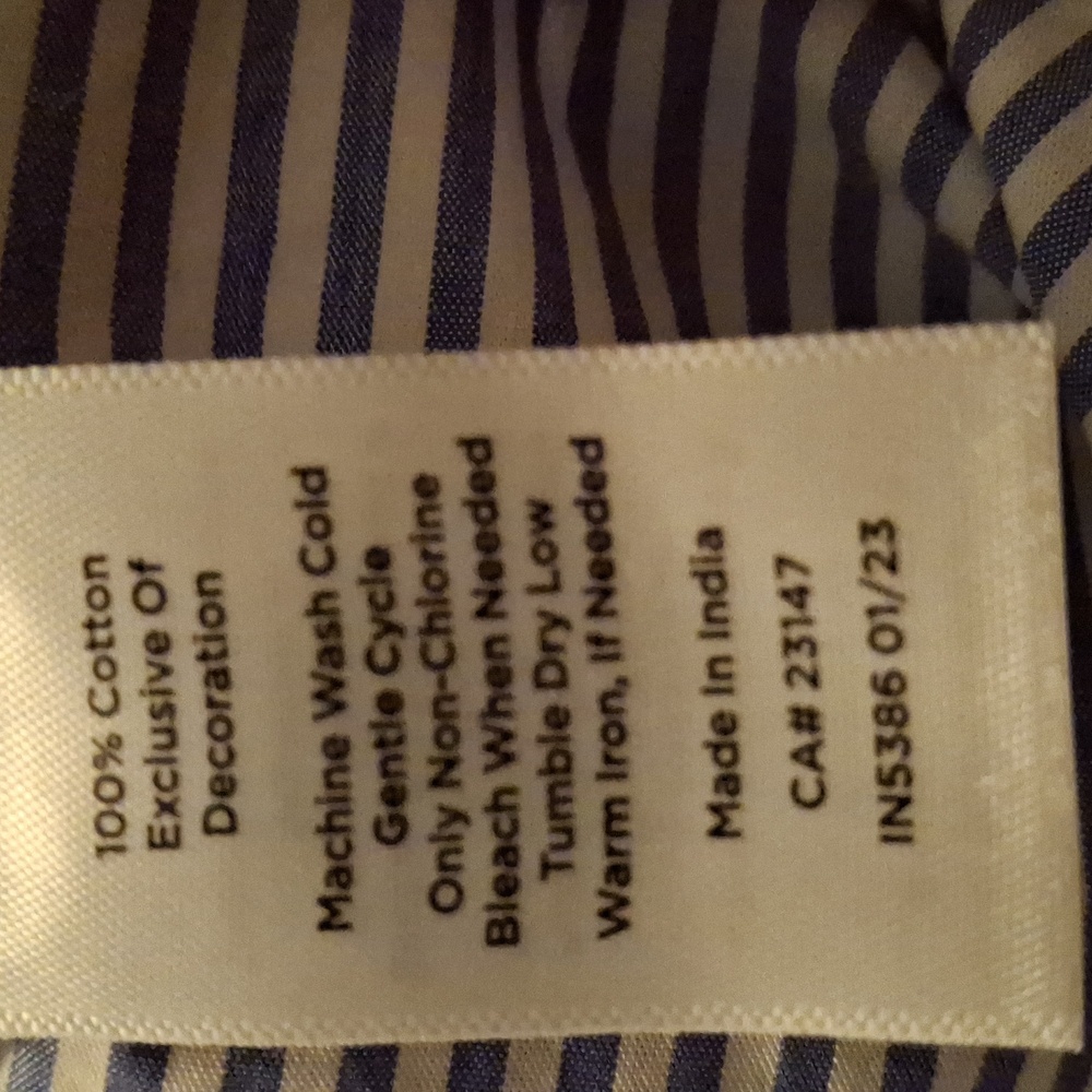 5/$25- Talbots - Petite- Pinstripe Embroidery Blouse EUC - Picture 4 of 5